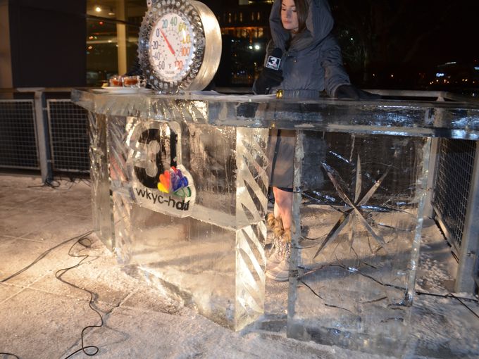 Ice Desk