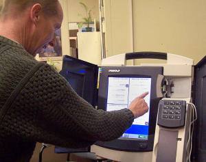 votingmachine_640-11