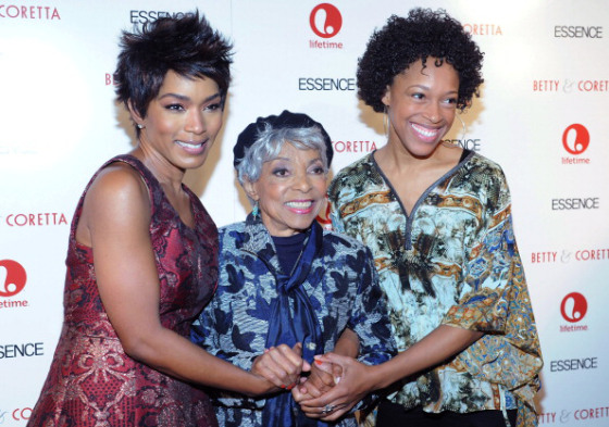 160300025-actresses-angela-bassett-ruby-dee-and-gettyimages