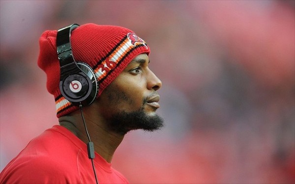nfl-bans-beats-headphones-e1412659427135