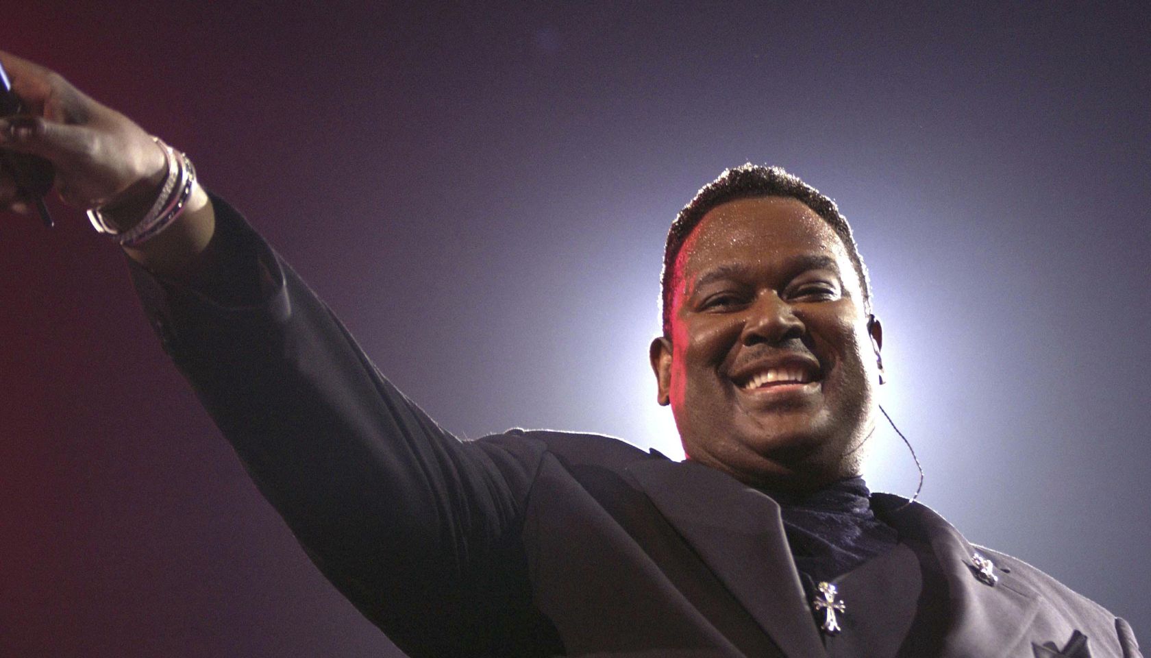 (FILE PHOTO) Singer Luther Vandross Dies At Age 54