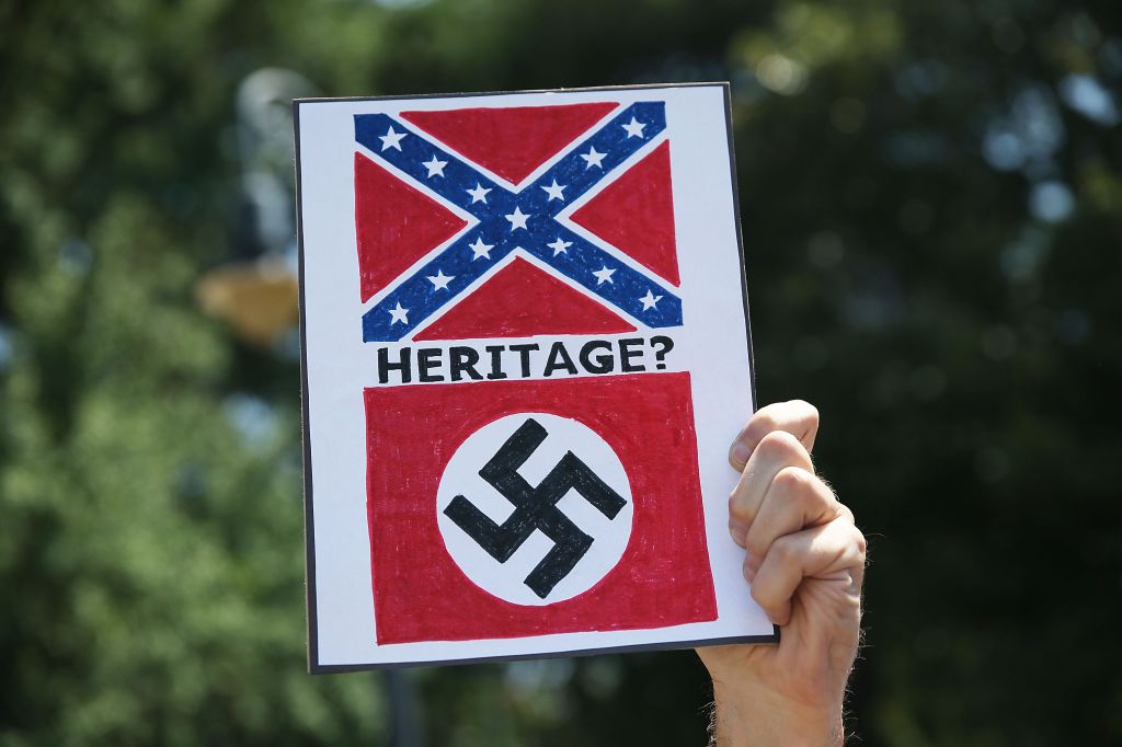 Calls For Removal Of Confederate Flag Outside SC Statehouse Grow In Wake Of Race-Fueled Charleston Church Shooting