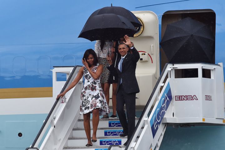 The Obamas Arrive In Cuba