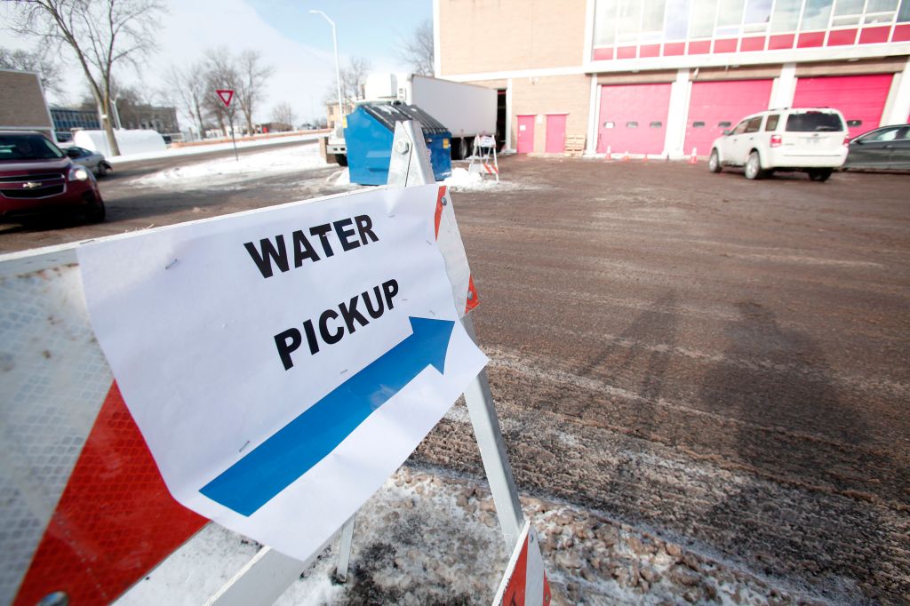 Michigan National Guard To Help Flint With Lead Contamination In Water Supply