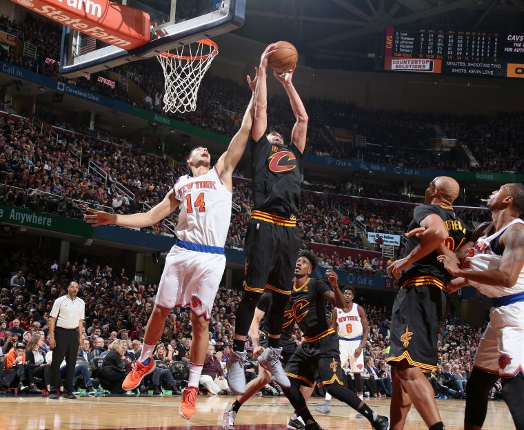 New York Knicks v Cleveland Cavaliers