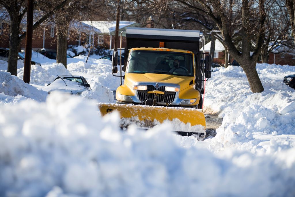 Clean up after Winter Storm Jonas