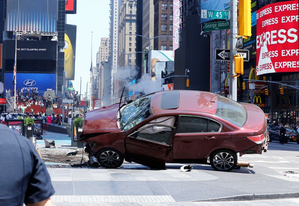 Vehicle plows into several pedestrians in Times Square of NY