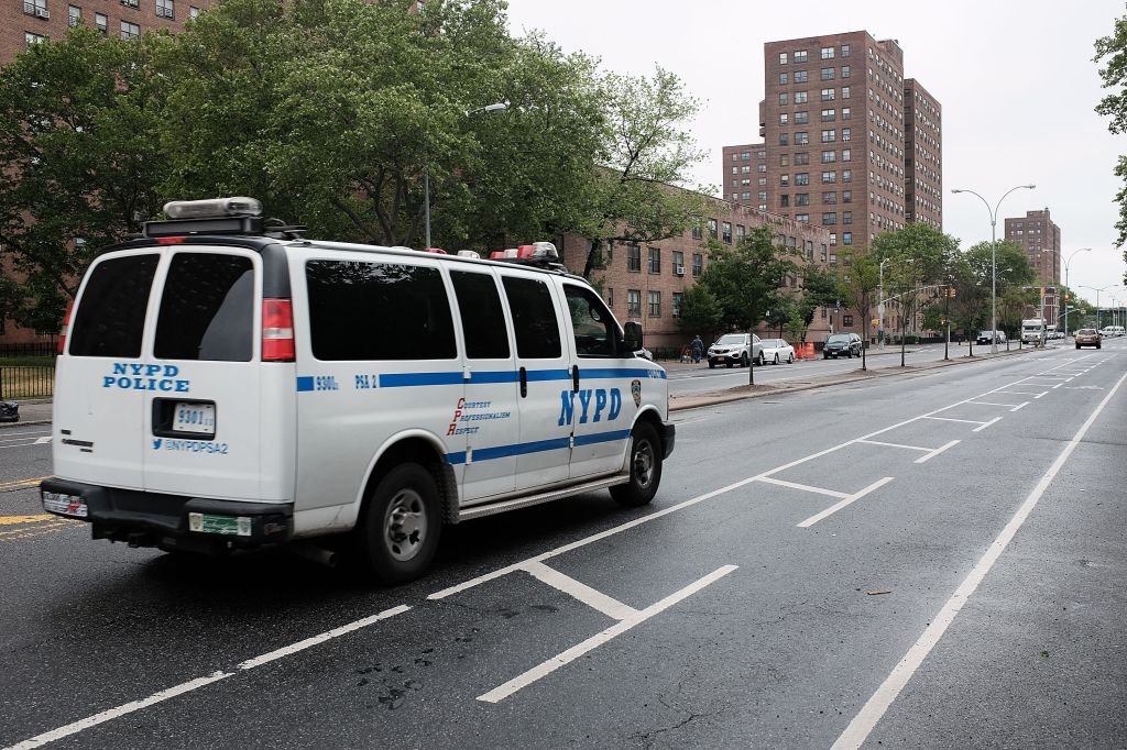 New York Increase Police Street Patrols After Increase In Violent Crimes