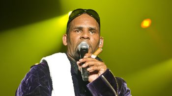 R.Kelly In Concert At Le Bataclan