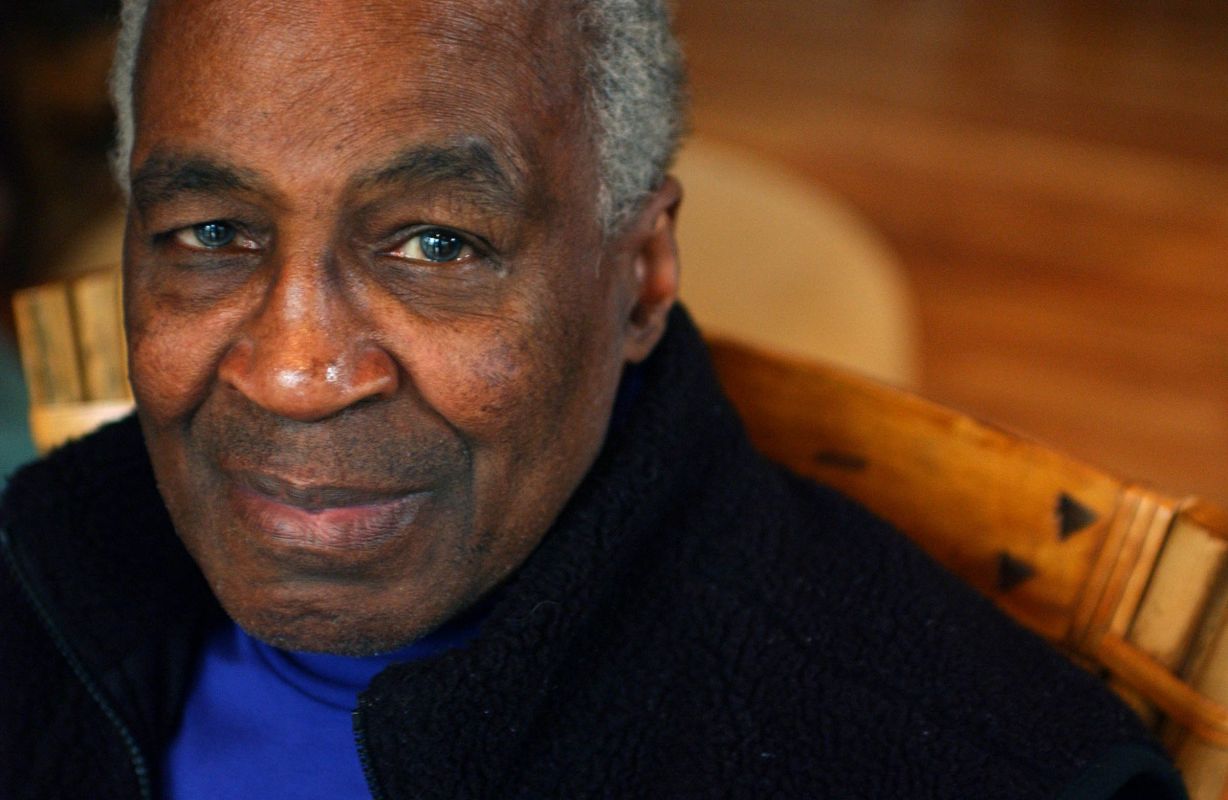 Actor Robert Guillaume “Benson” Dies at 89 93.1 WZAK