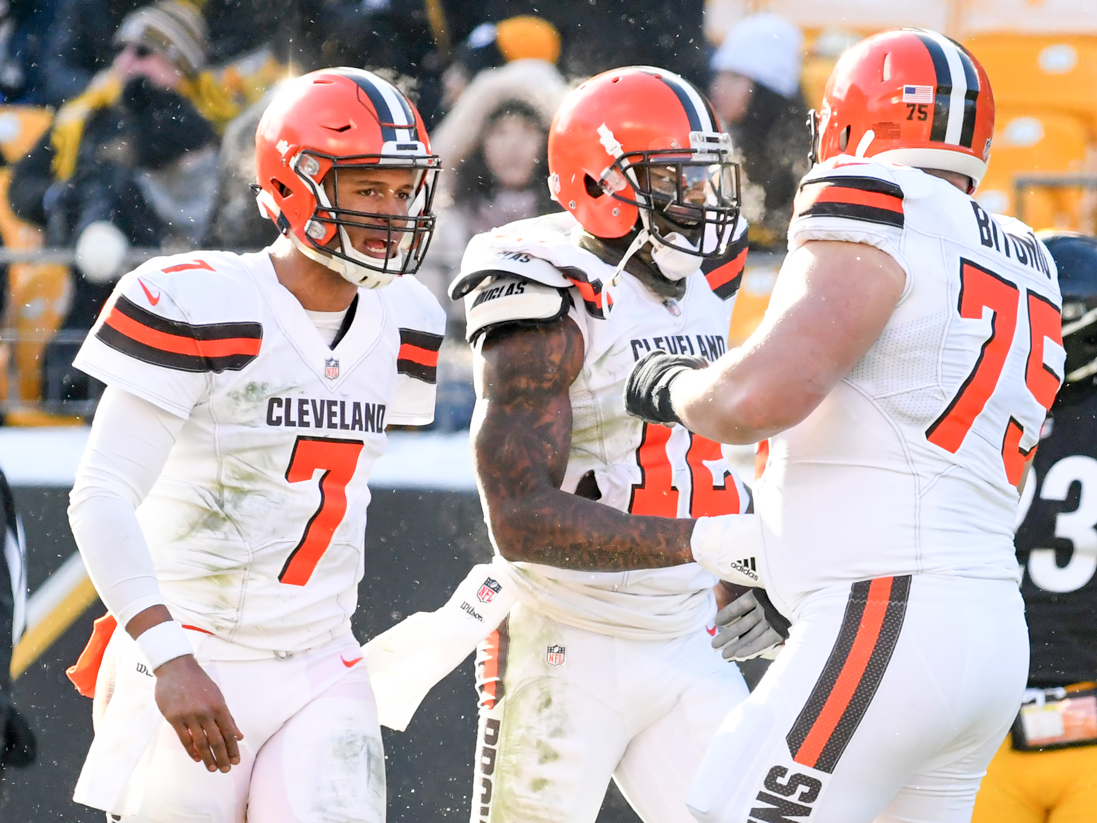 Cleveland Browns v Pittsburgh Steelers