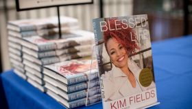 Kim Fields Book Signing