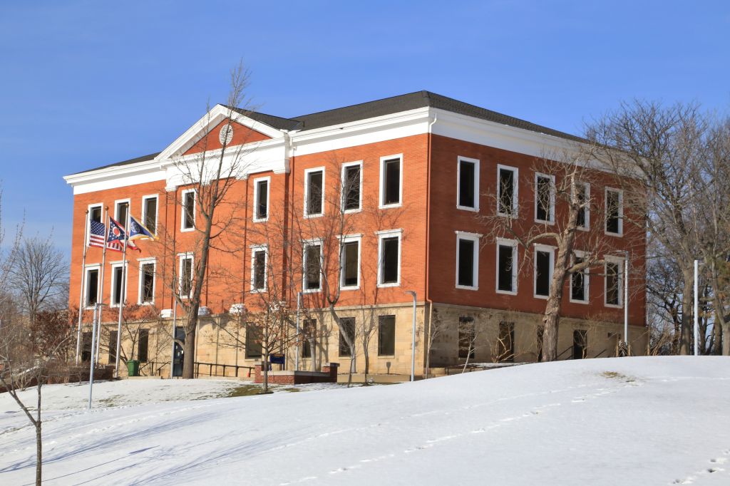 University of Akron Campus, Buchtel Hall Building, Akron, Ohio, USA