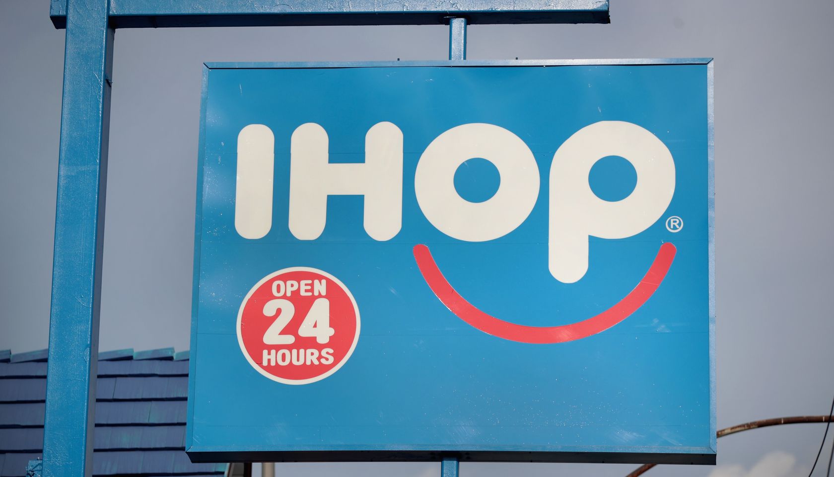 Restaurant Chains Applebee's And IHOP To Close Over 100 Stores