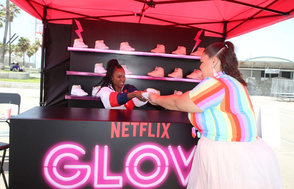 Cast of Netflix's 'Glow' Celebrates Premiere of Season 2 With 80's Takeover On Muscle Beach