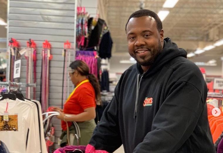 Sam Sylk in the studio