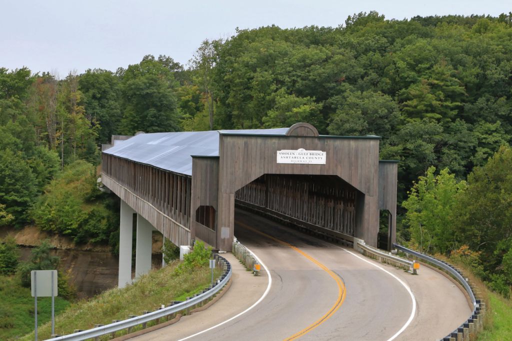Famous Smolen–Gulf Covered Bridge, Ashtabula, Ohio, USA