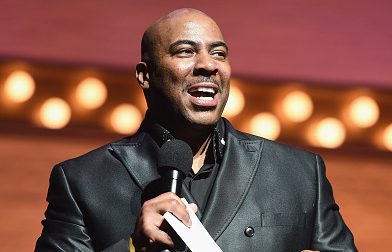 Amateur Night 2015 Season Opener With Special Guest Jazmine Sullivan