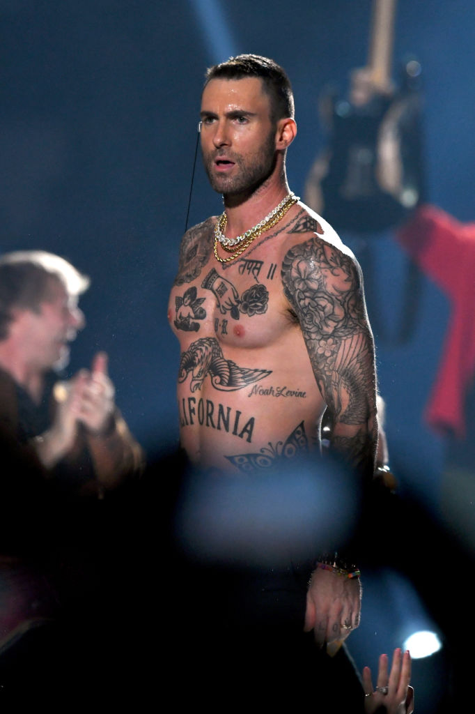 Maroon 5's Super Bowl Halftime Features Shirtless Adam Levine