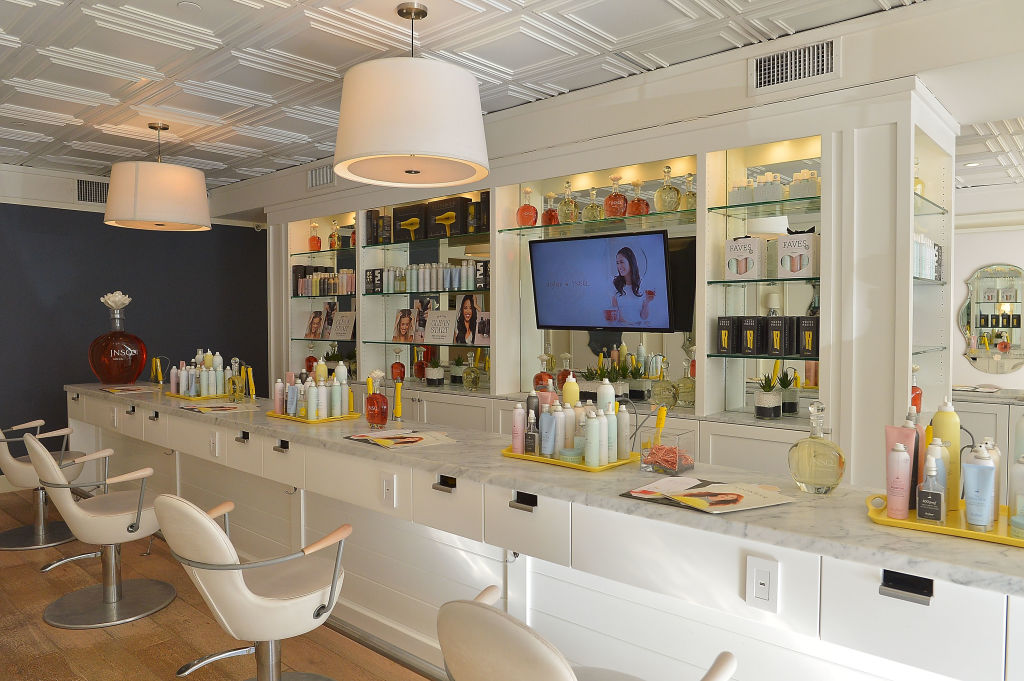 JNSQ Launches as Official Wine Partner of Drybar Salons Nationwide - LA Launch Party