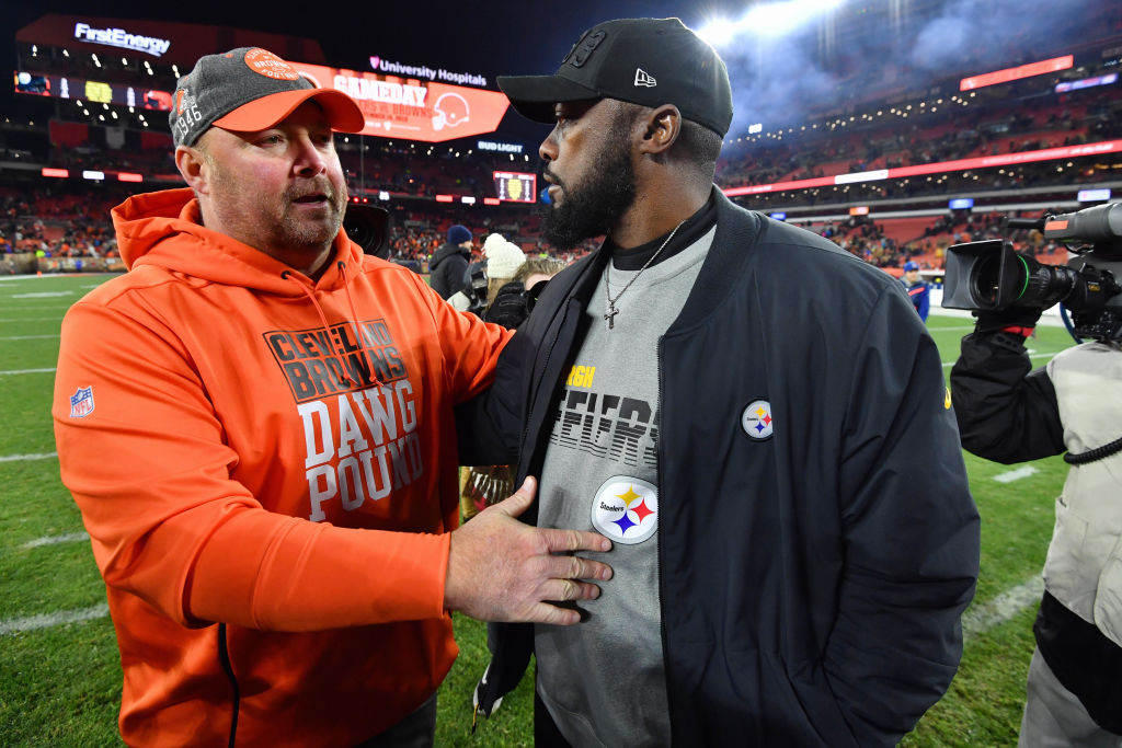 Pittsburgh Steelers v Cleveland Browns