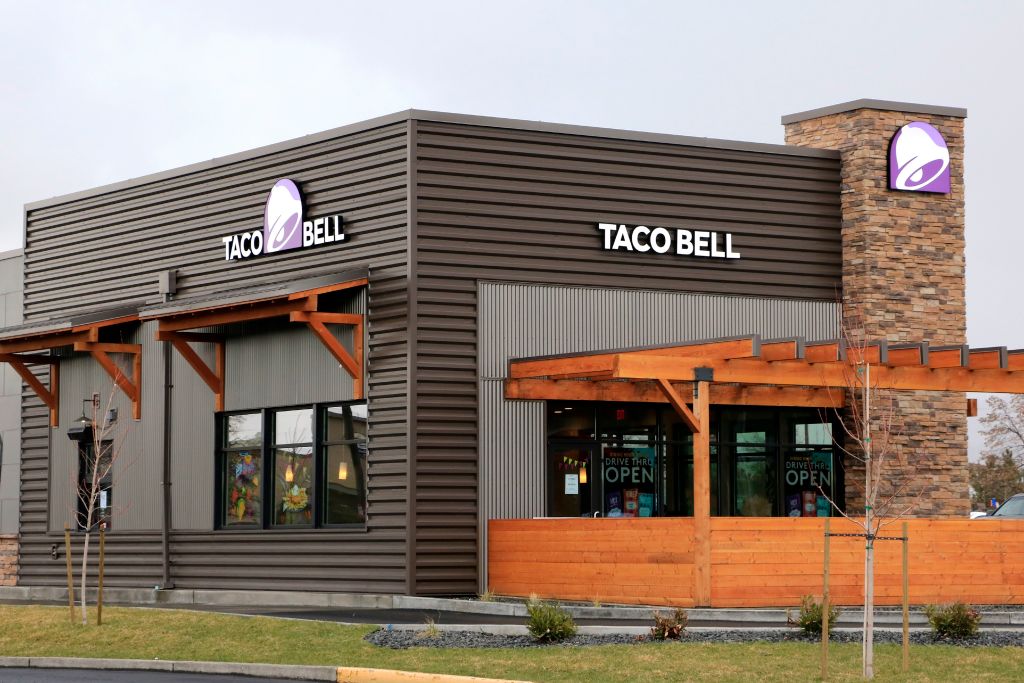 Taco Bell fast food restaurant