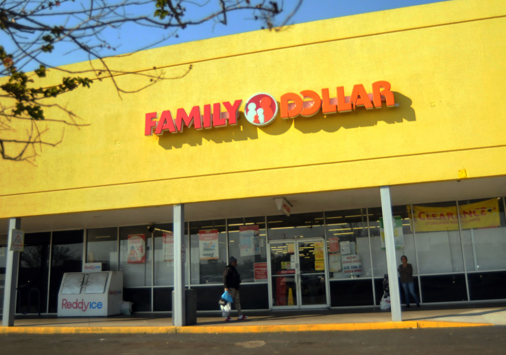 Dollar Tree, Family Dollar Requesting Customers Wearing Facial Coverings