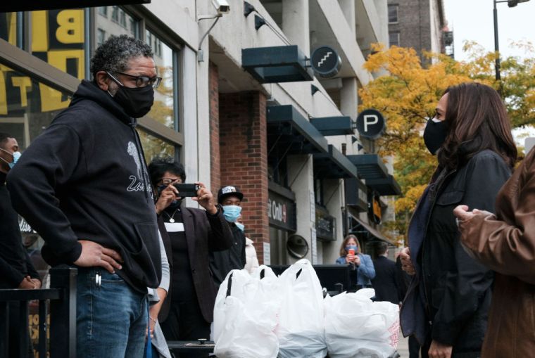 Vice Presidential Nominee Kamala Harris Campaigns In Cleveland