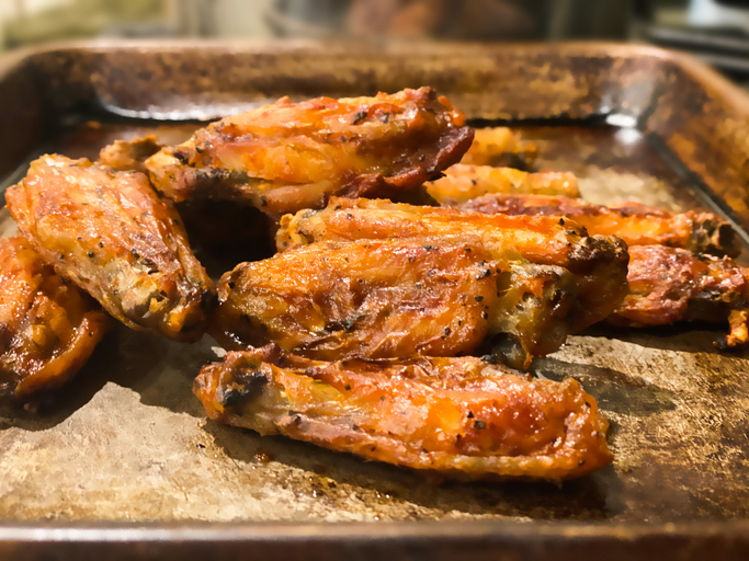oven-roasted crispy olive oil coated chicken wings