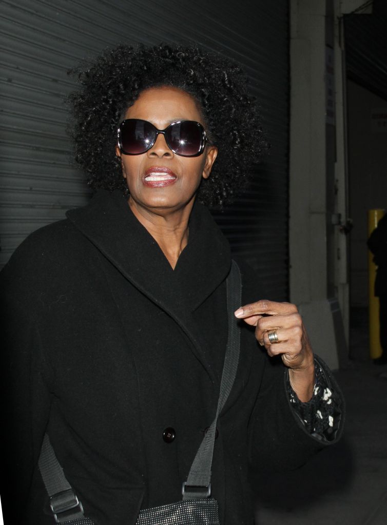 Former &apos;Fresh Prince of Bel Air&apos; star Janet Hubert leaves HuffPost Live