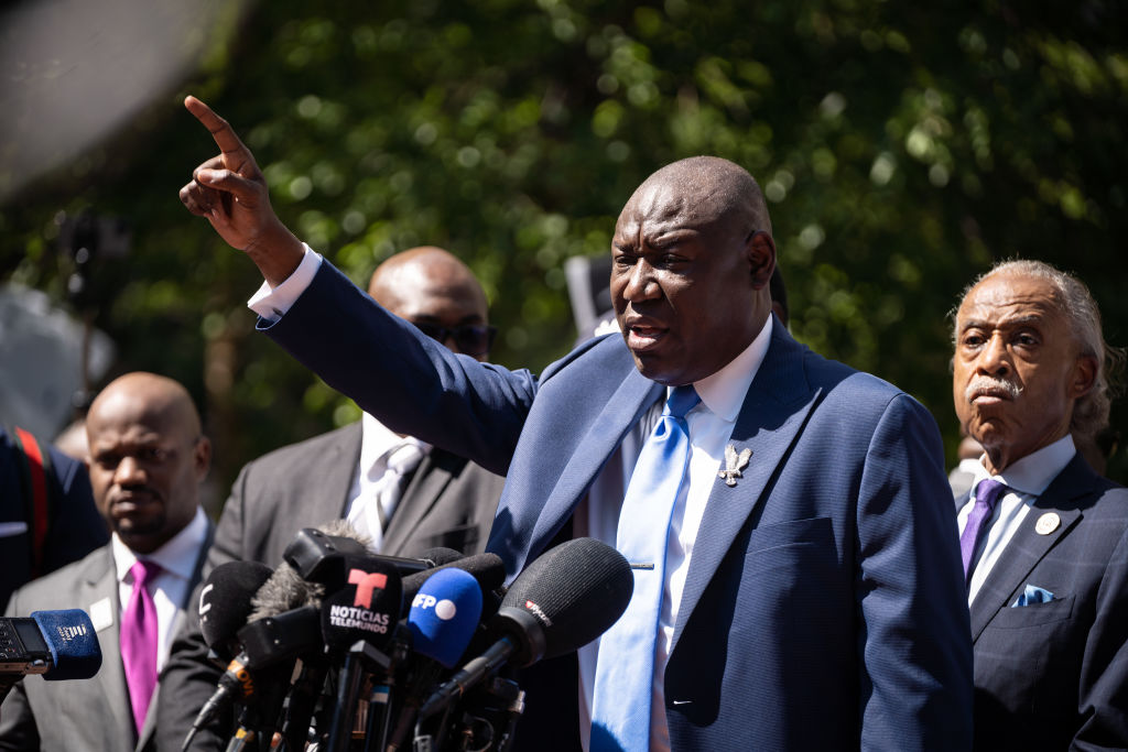 Ex-Cop Chauvin Gets 22 1/2 Years in Prison for Floyd Murder