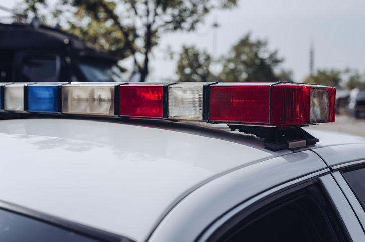 Emergency lights on a us police car