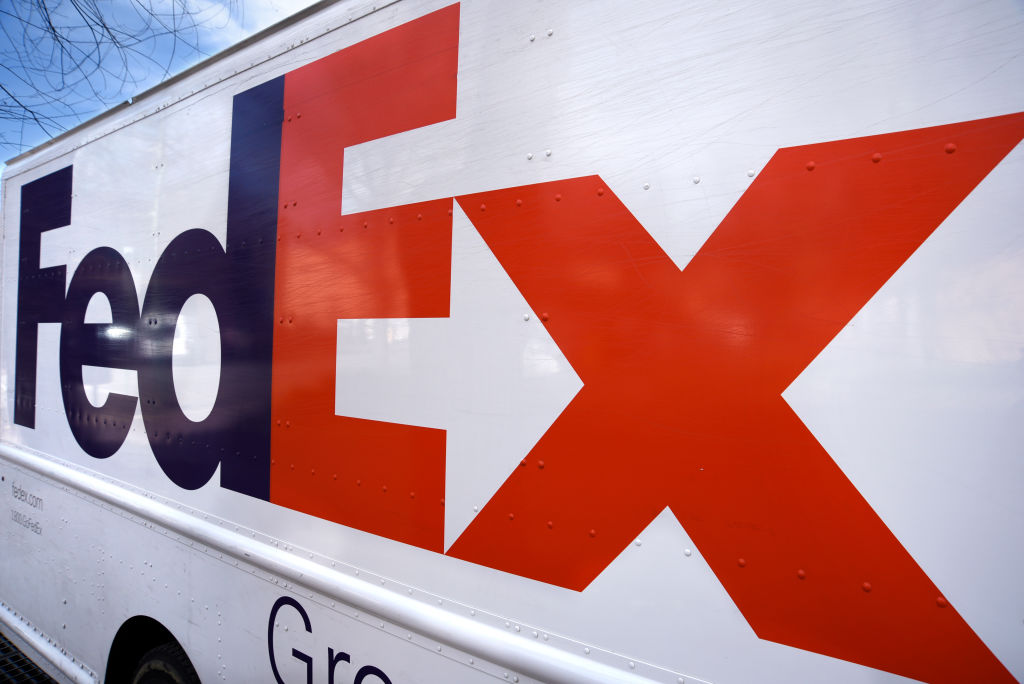 FedEx Driver Say’s He Dumped Packages Because He Was Grieving