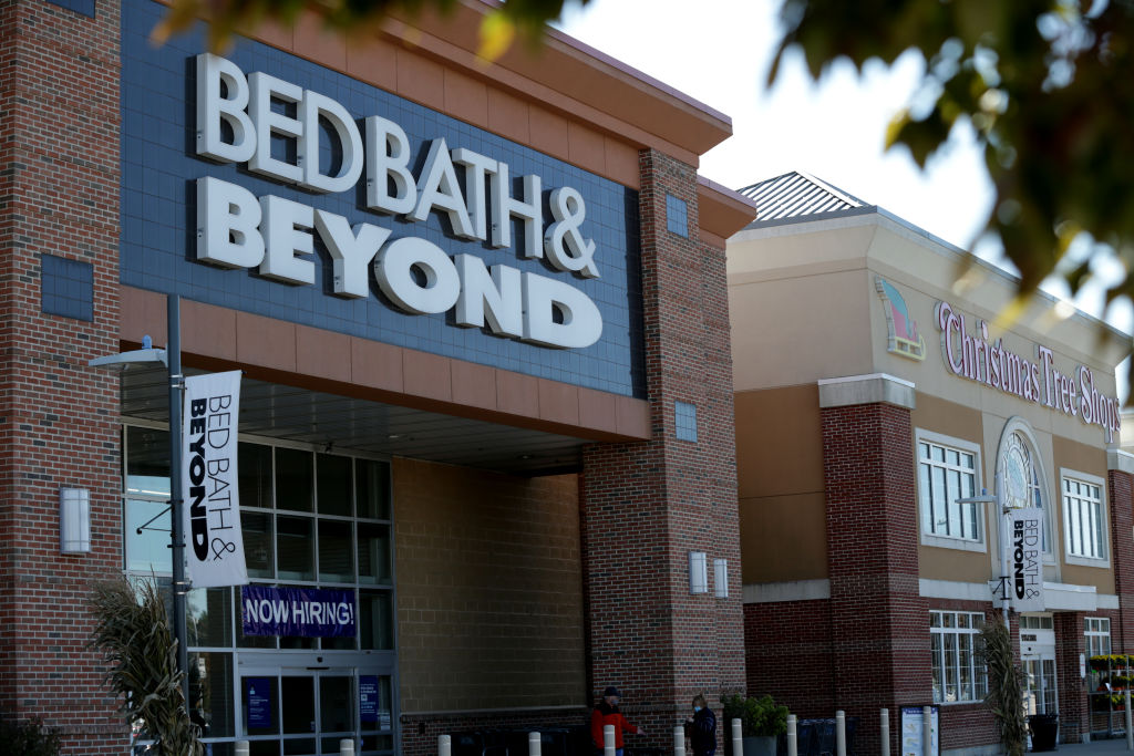 Stores At Patriot Place