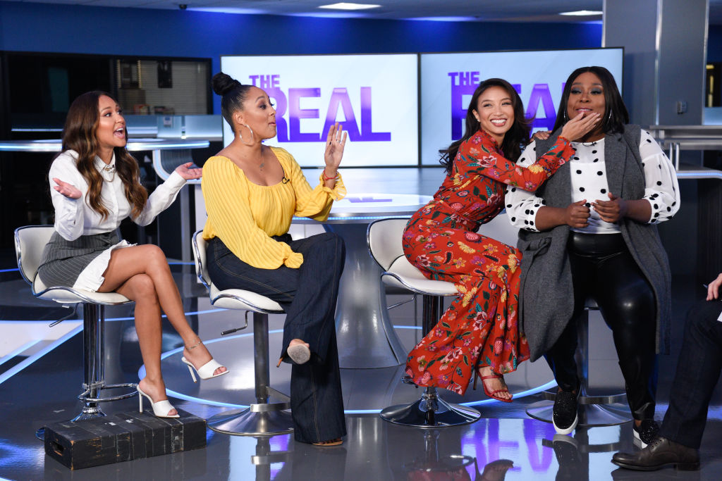 Ladies Of The Real And Tamera Mowry-Housley Visit "Extra"