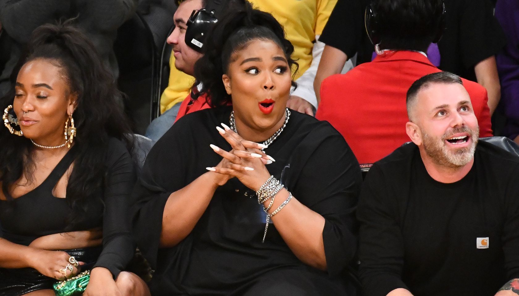 Lizzo attends the lakers game