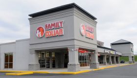 Photo by Tim Leedy 12/2/10New Family Dollar store in Ontelaunee Twp.former Michael Andretti Powersports location.