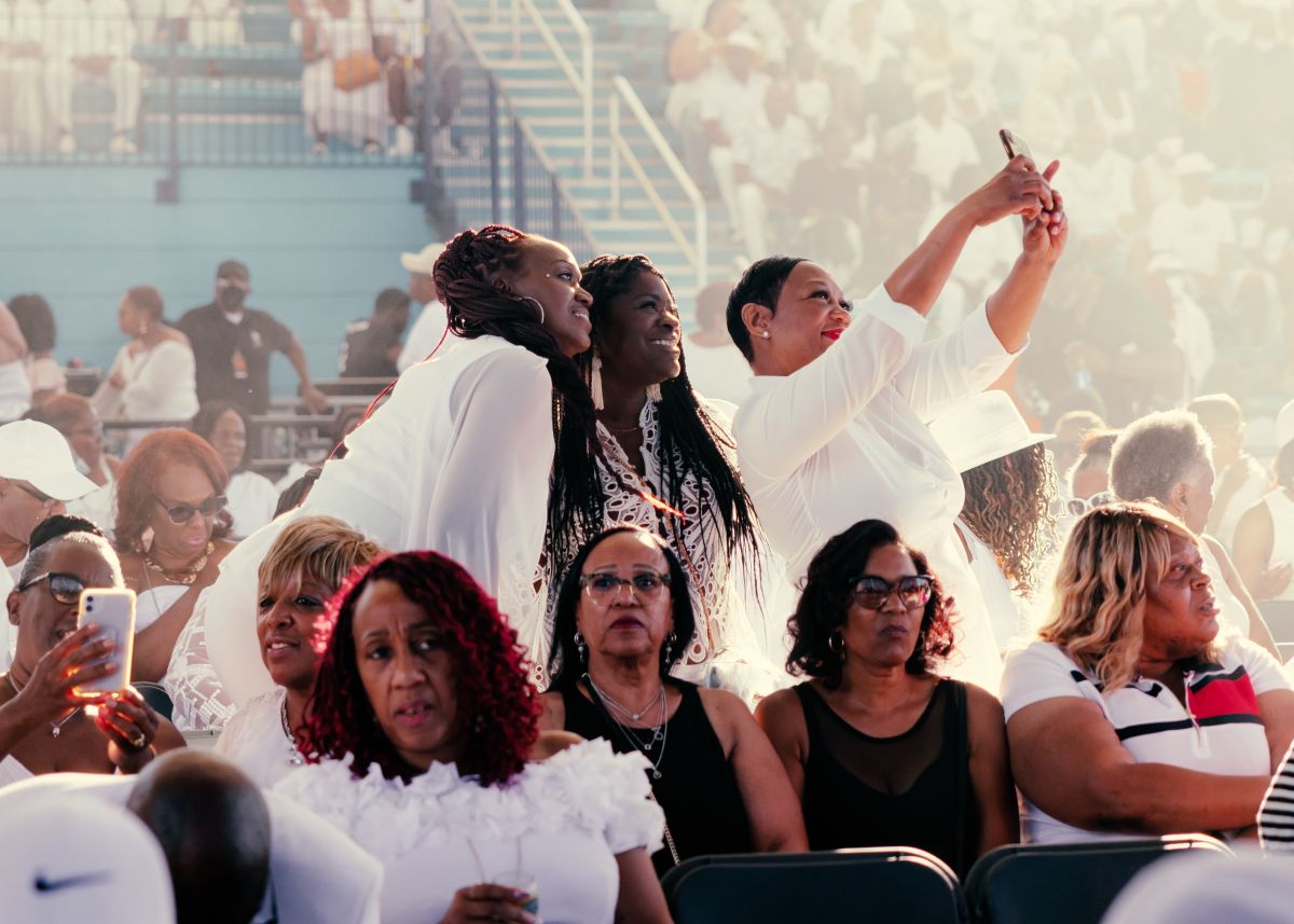 Frankie Beverly and Isley Brothers concert