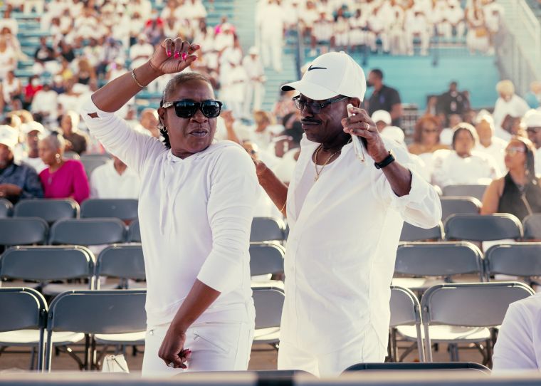 Frankie Beverly and Isley Brothers concert