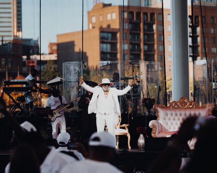 Frankie Beverly and Isley Brothers concert