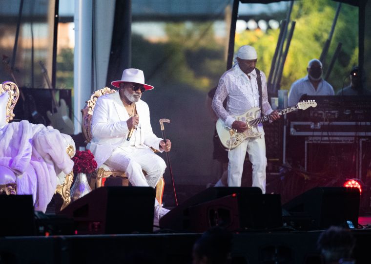 Frankie Beverly and Isley Brothers concert