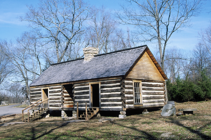 1830 slave cabin, Belle Meade Plantation