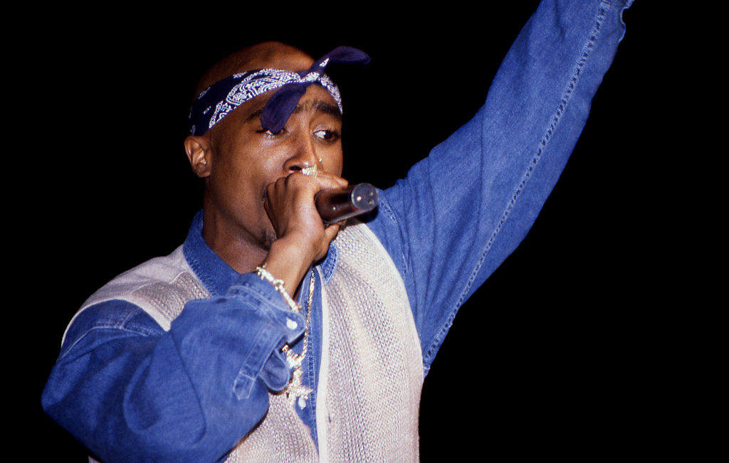 Tupac Shakur Live In Concert