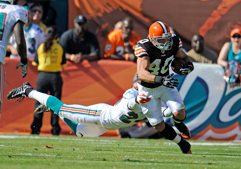 NFL: DEC 05 Browns at Dolphins