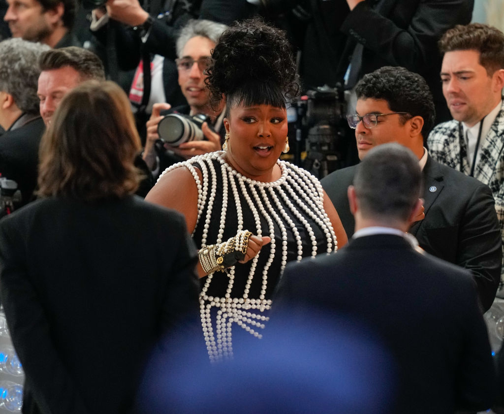 The 2023 Met Gala Celebrating "Karl Lagerfeld: A Line Of Beauty" - Street Sightings