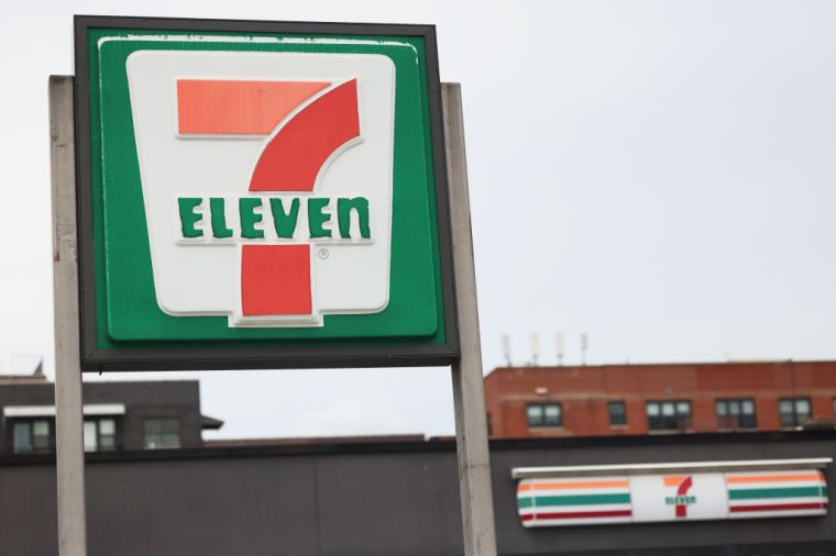 7-Eleven: Open