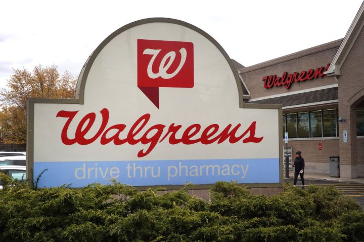 Walgreens: Open