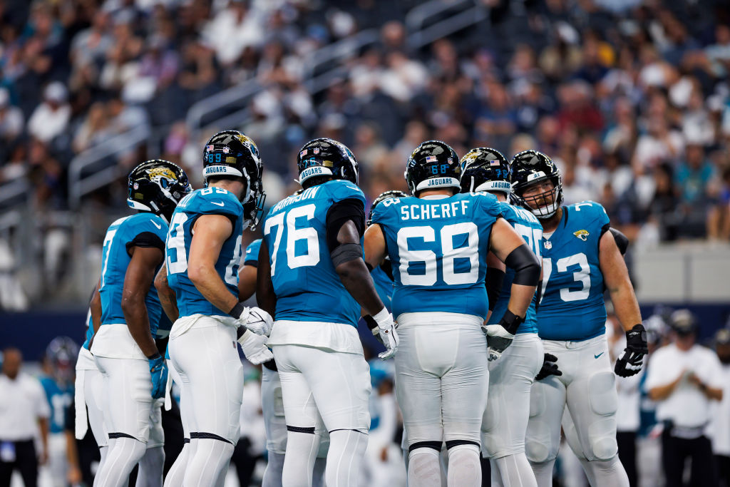 Jacksonville Jaguars v Dallas Cowboys