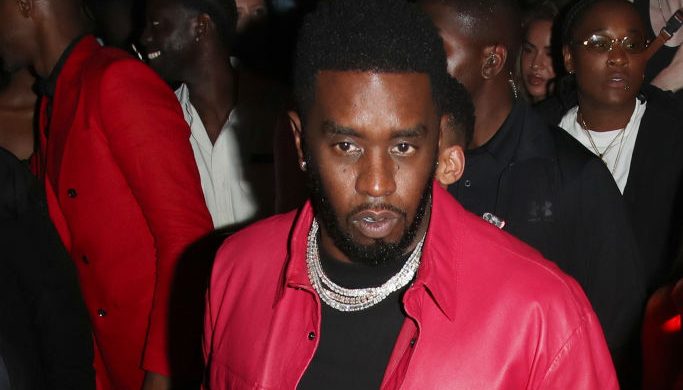 Sean Diddy Combs Performing at Under The Bridge