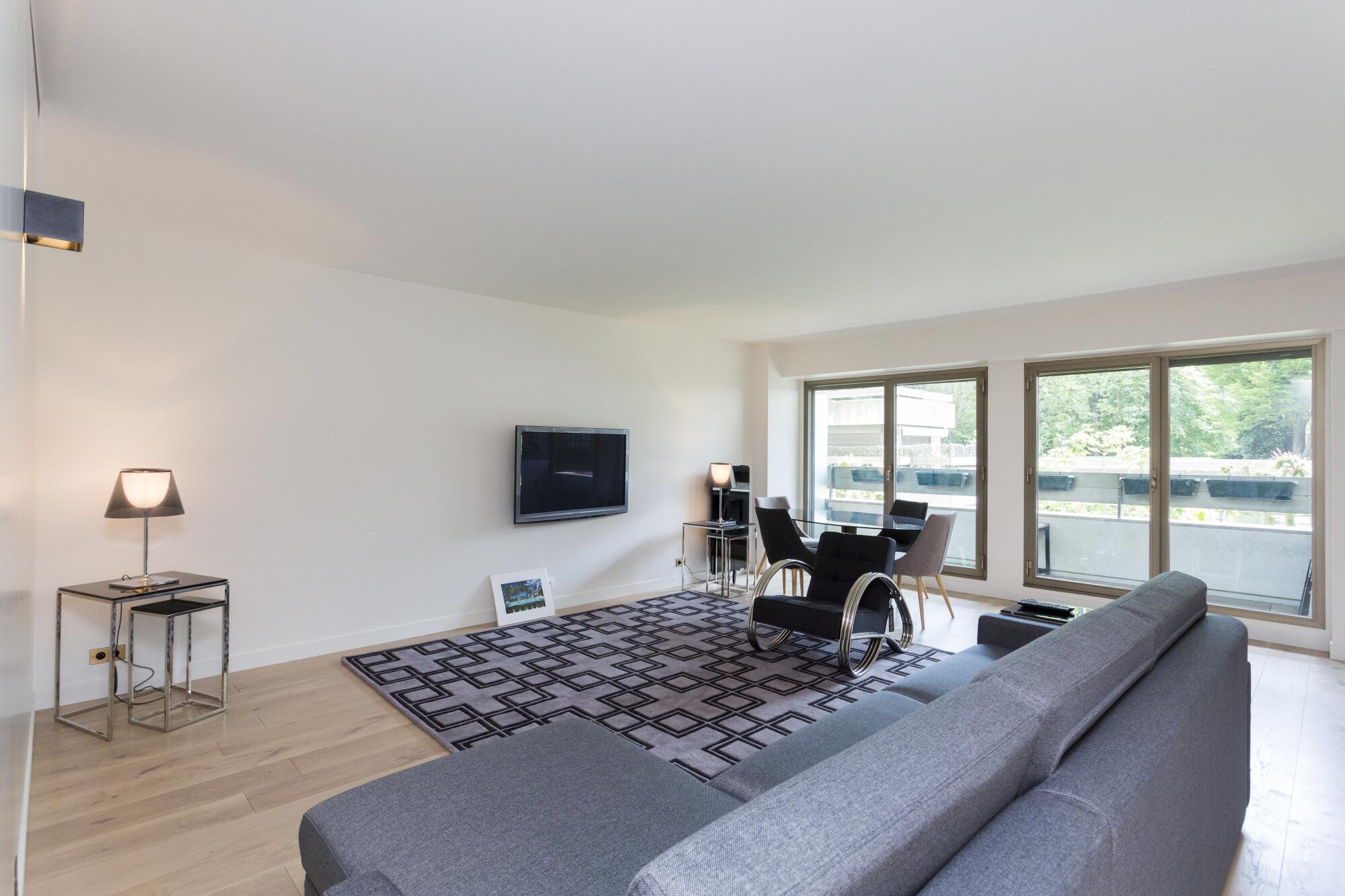 Why real estate auctions are gaining traction with sellers